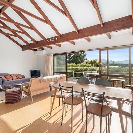 Goodall Crib - Wanaka Holiday Home エクステリア 写真