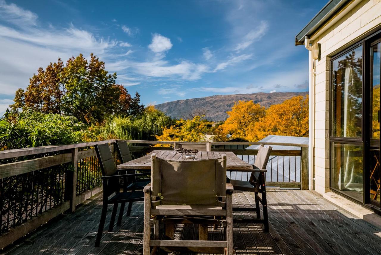 Goodall Crib - Wanaka Holiday Home エクステリア 写真