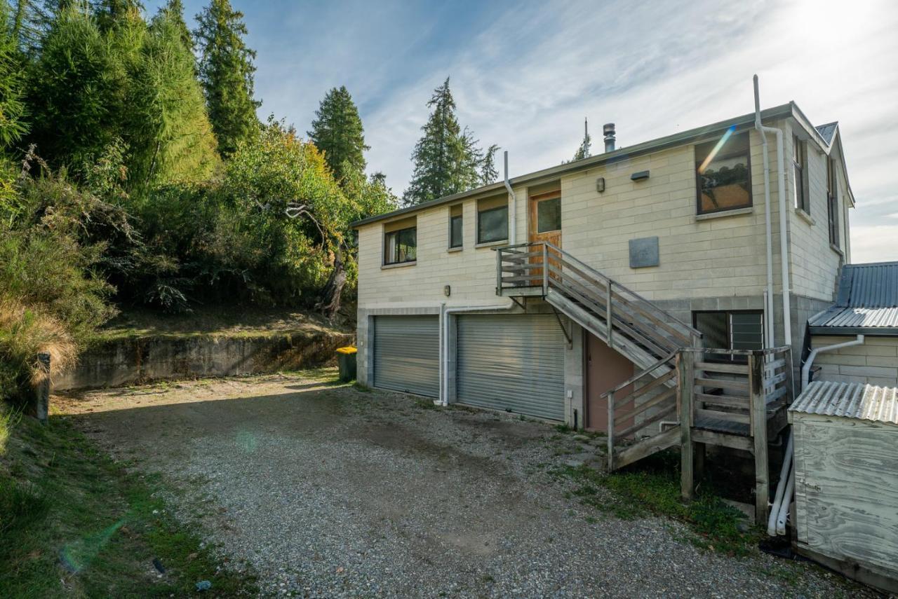 Goodall Crib - Wanaka Holiday Home エクステリア 写真